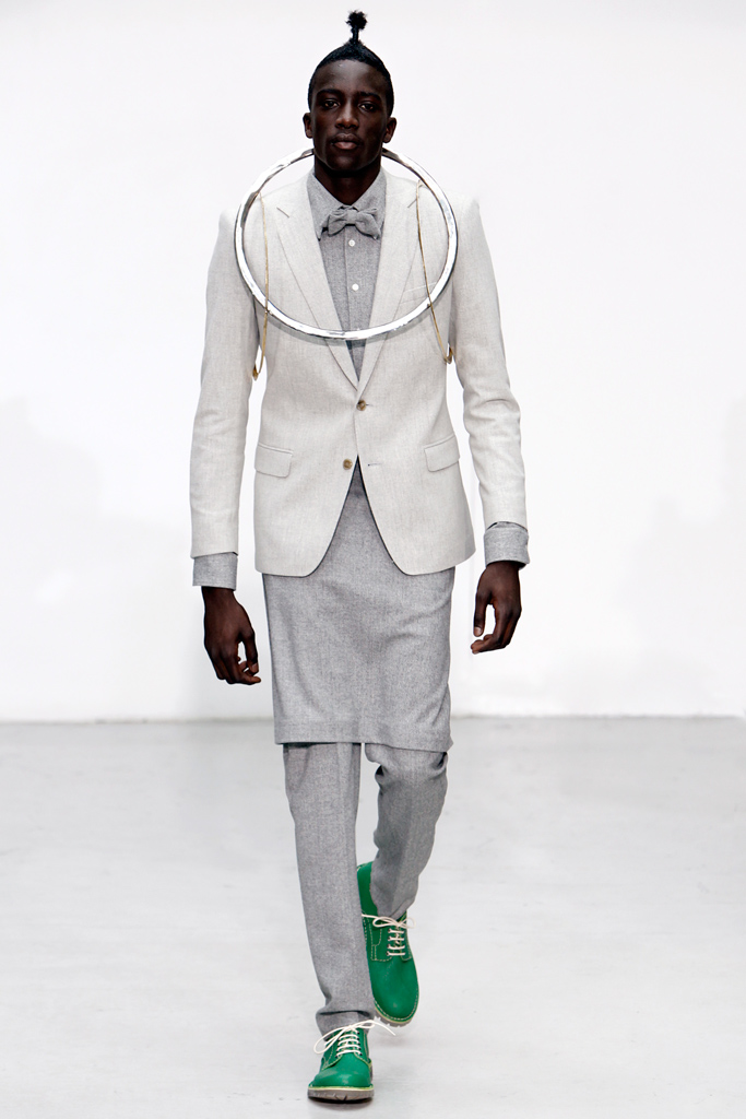 Walter Van Beirendonck 2011 ﶬbDƬ