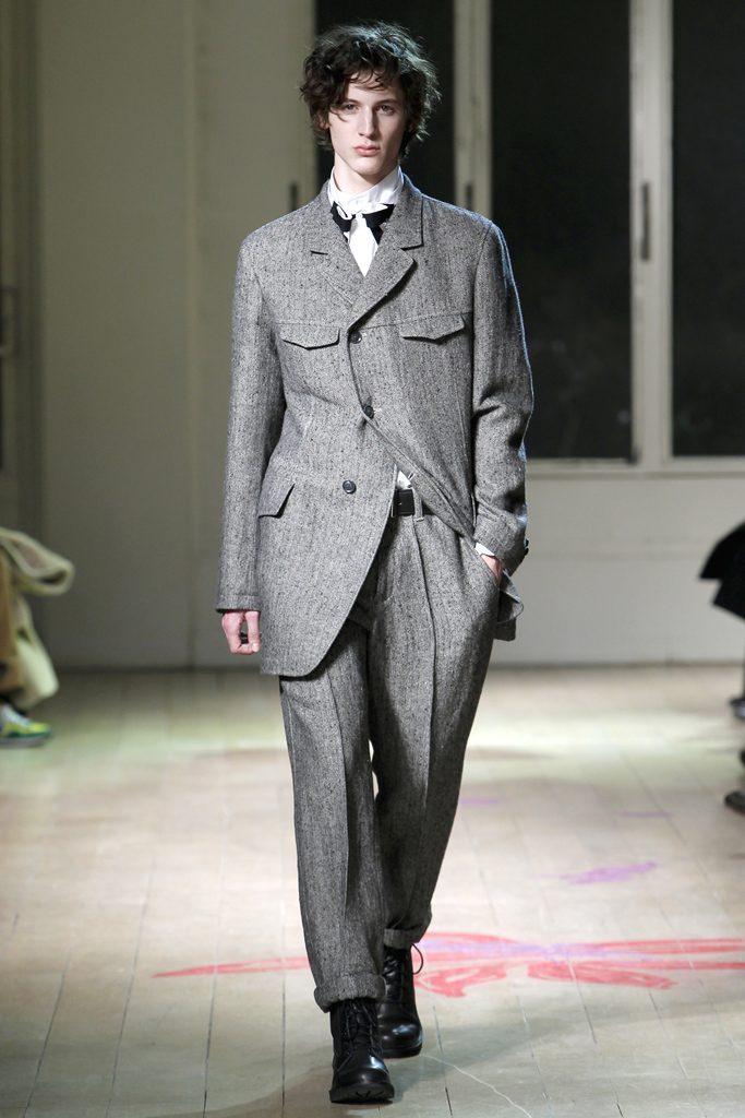 Yohji Yamamoto 2011 ﶬbDƬ