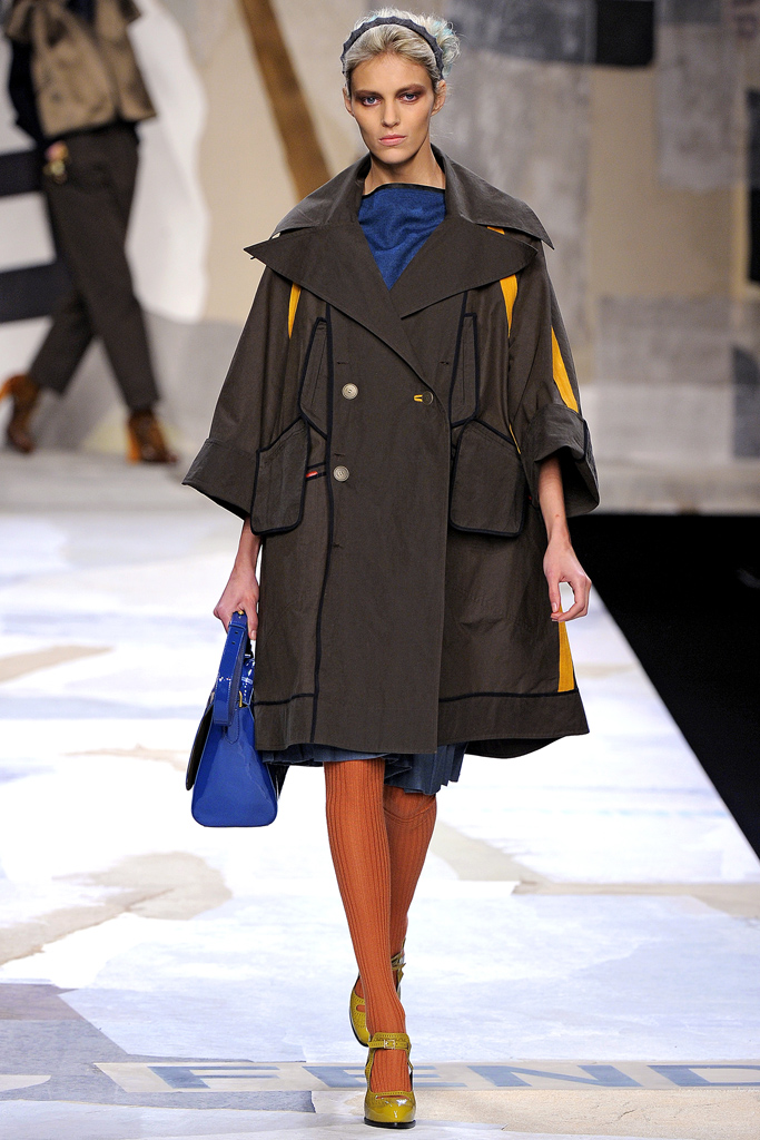 Fendi 2011ﶬ¸DƬ