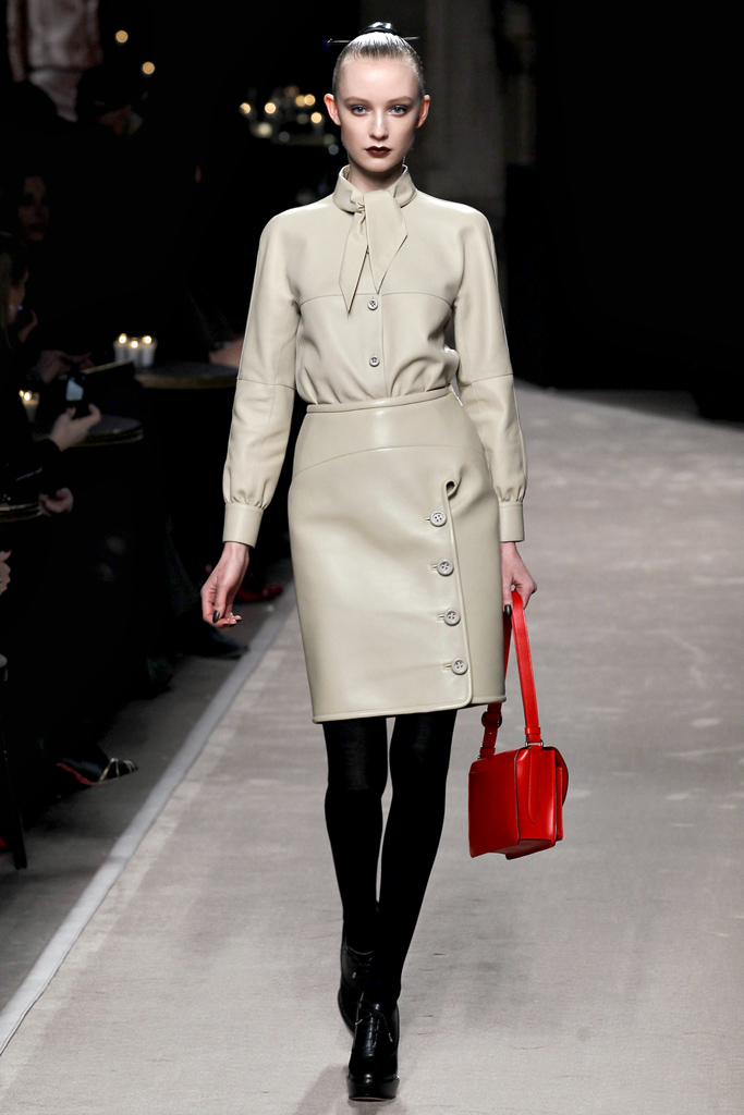 Loewe 2011ﶬ DƬ