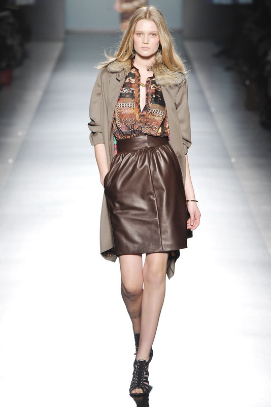 Etro 09ﶬDƬ